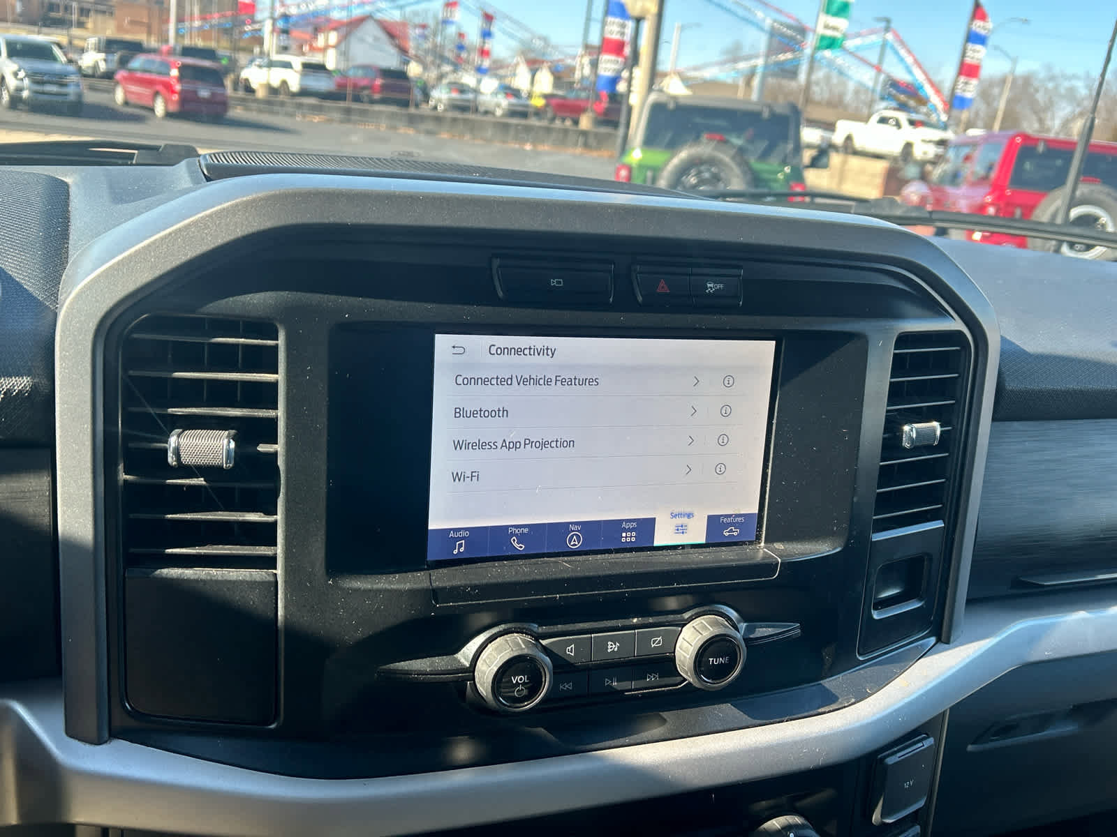 Used 2023 Ford F150 XLT AWD/4WD image 30