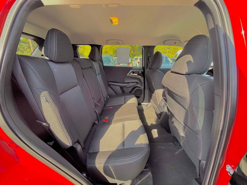 Used 2022 Mitsubishi Outlander ES image 17