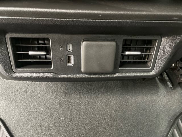 Used 2025 Chevrolet Silverado 1500 LT AWD/4WD image 19