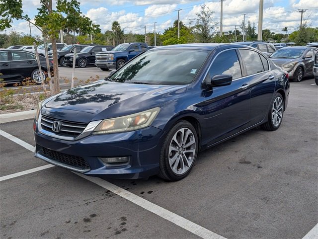 Used 2015 Honda Accord Sport image 4