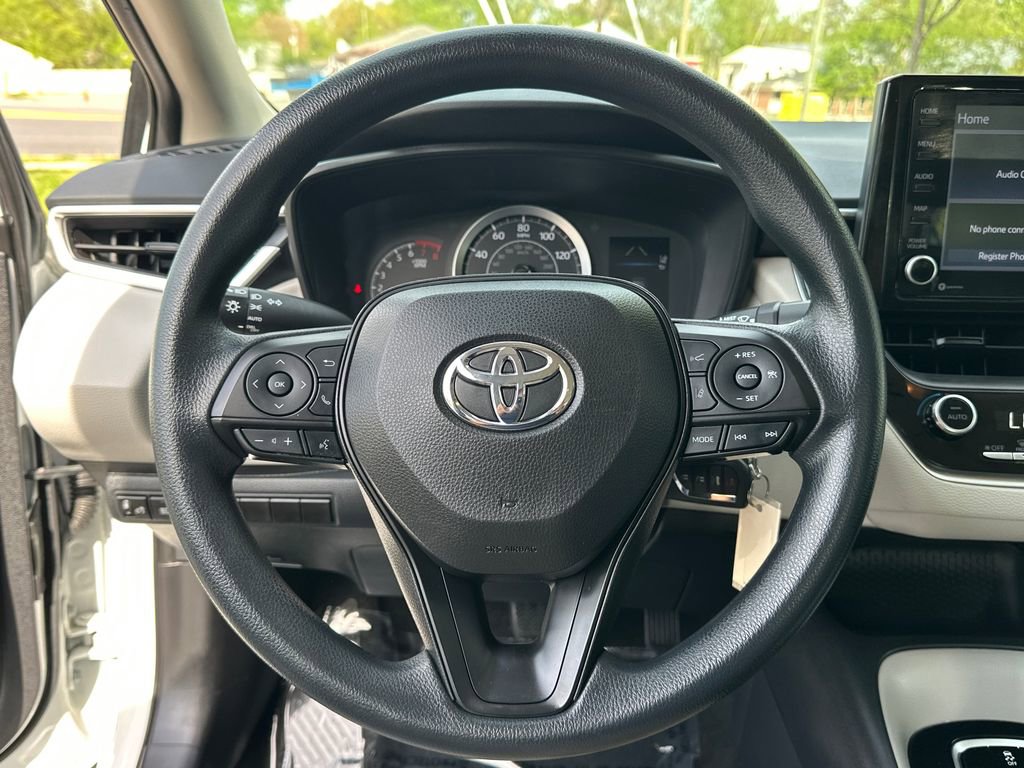 Used 2022 Toyota Corolla LE FWD image 20