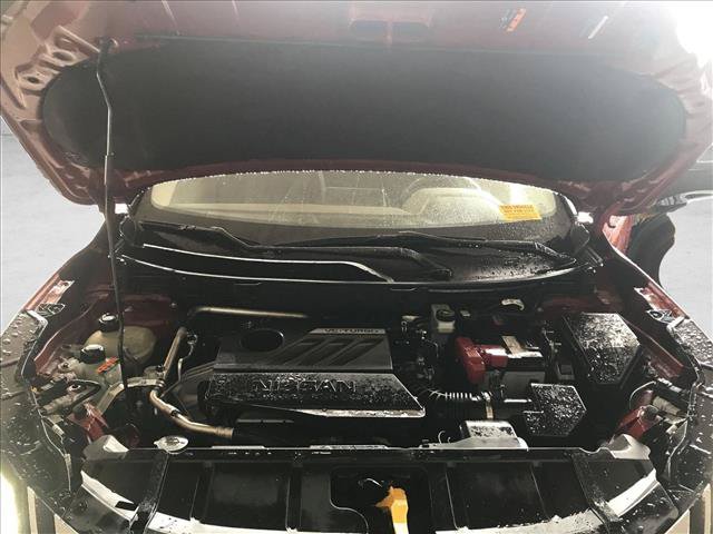 Used 2023 Nissan Rogue S AWD/4WD image 22