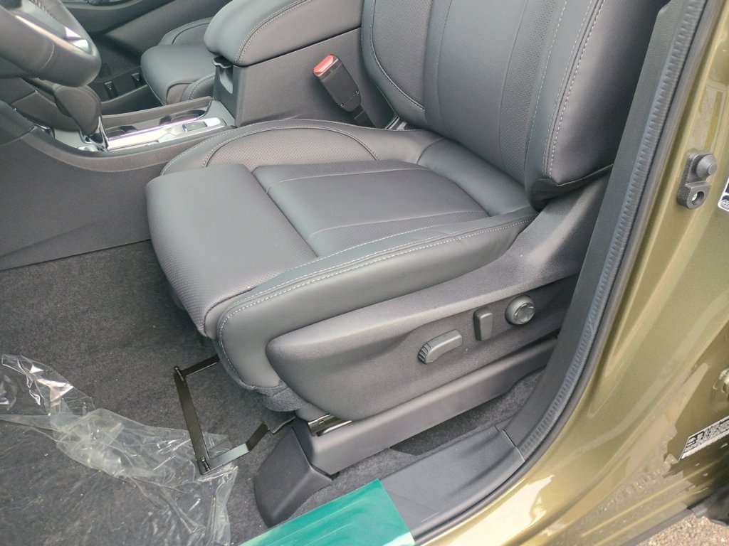 New 2027 Subaru Ascent Limited AWD/4WD image 13