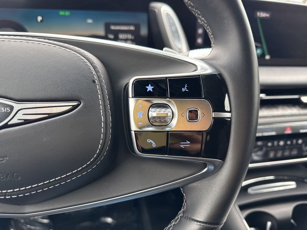 Used 2024 Genesis G90 3.5T AWD/4WD image 38