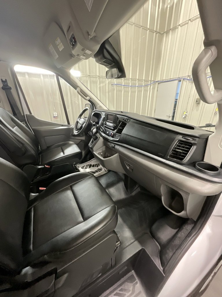 Used 2023 Ford Transit 350 XL image 12