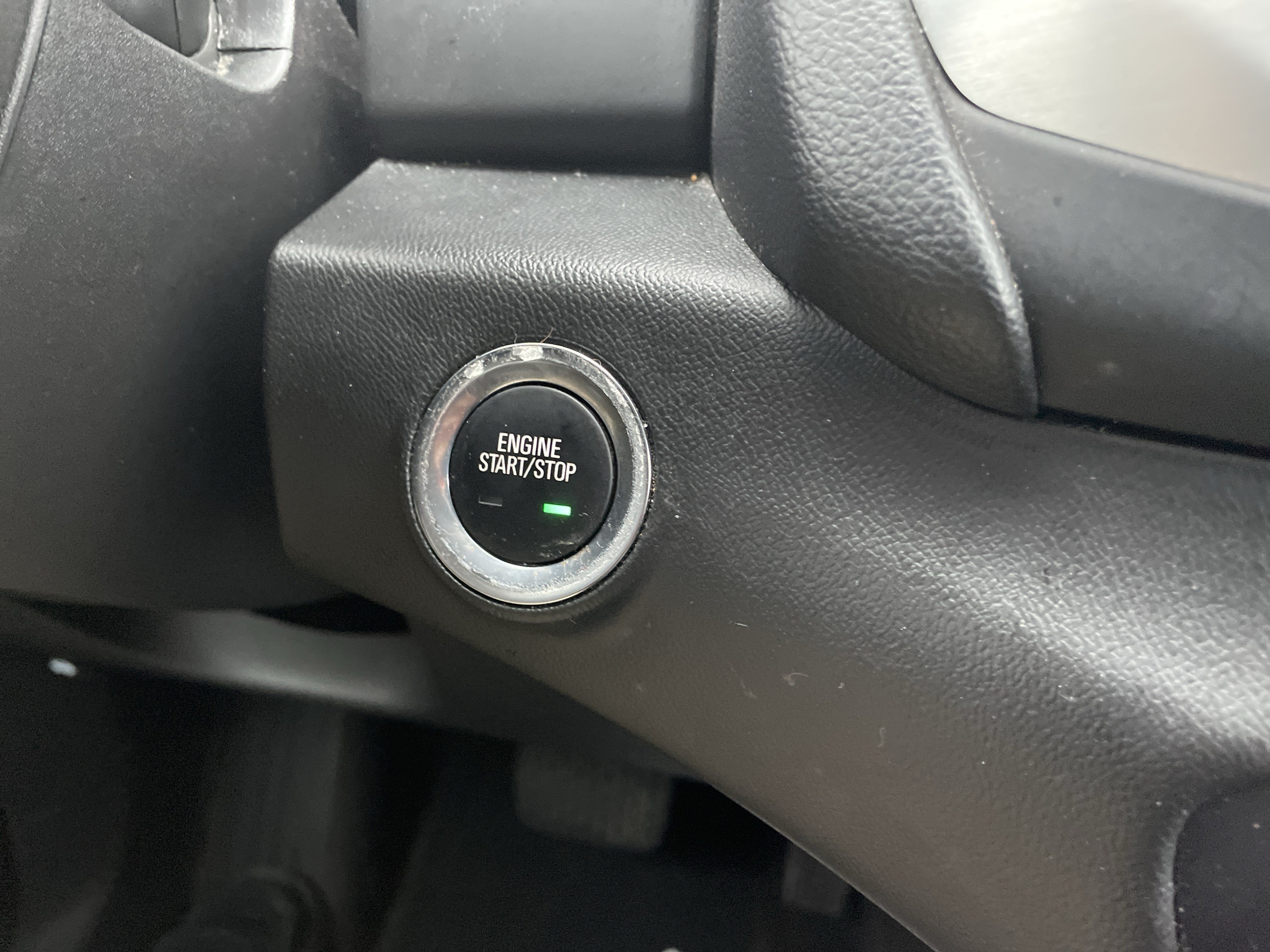 Used 2022 GMC Terrain SLE w/ Driver Convenience Package AWD/4WD image 16