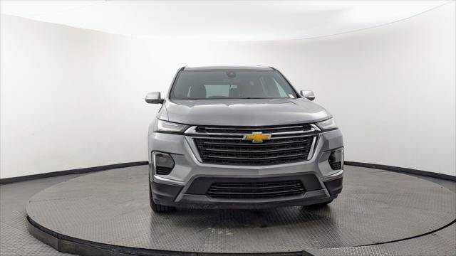 Used 2023 Chevrolet Traverse LT FWD image 12