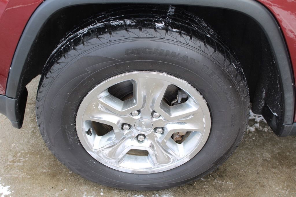 Used 2016 Jeep Grand Cherokee Laredo image 12