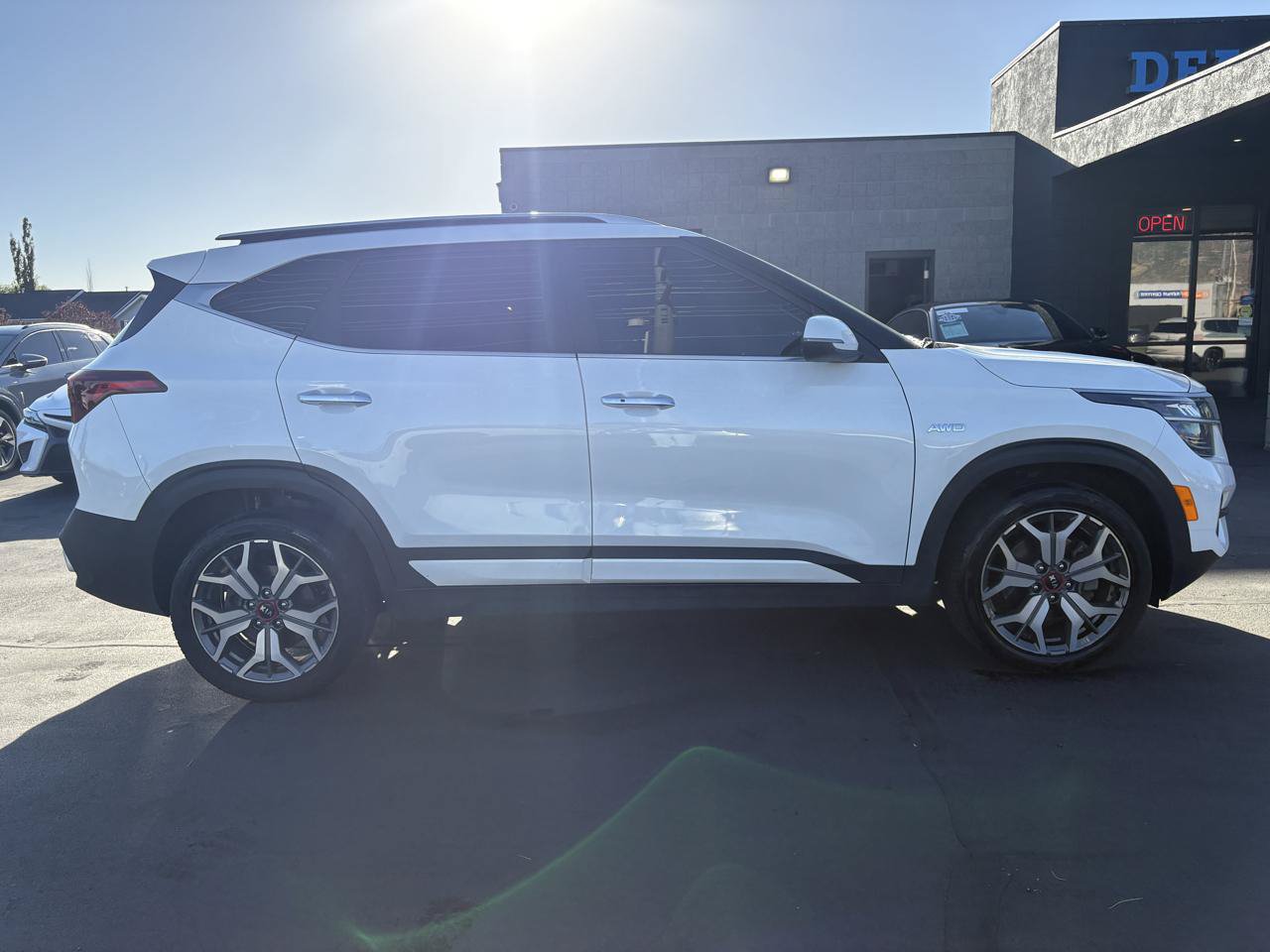 Used 2021 Kia Seltos SX AWD/4WD image 4