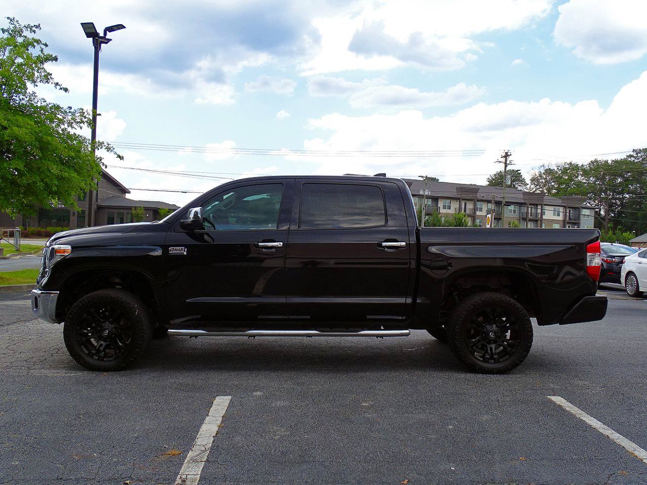 Used 2021 Toyota Tundra 1794 Edition AWD/4WD image 9