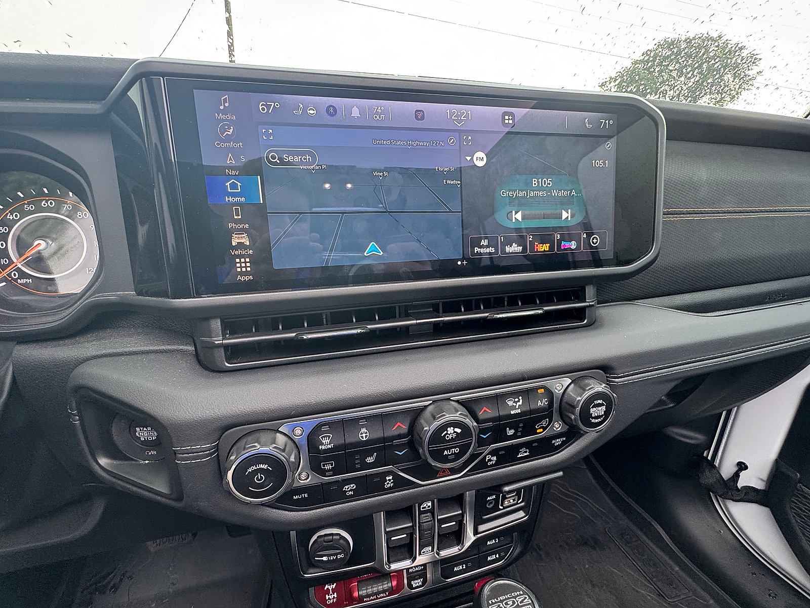 Used 2024 Jeep Wrangler Unlimited Rubicon 392 AWD/4WD image 7