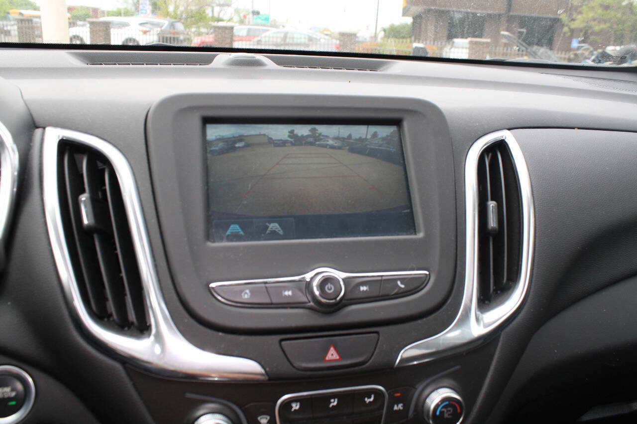 Used 2018 Chevrolet Equinox LT FWD image 11