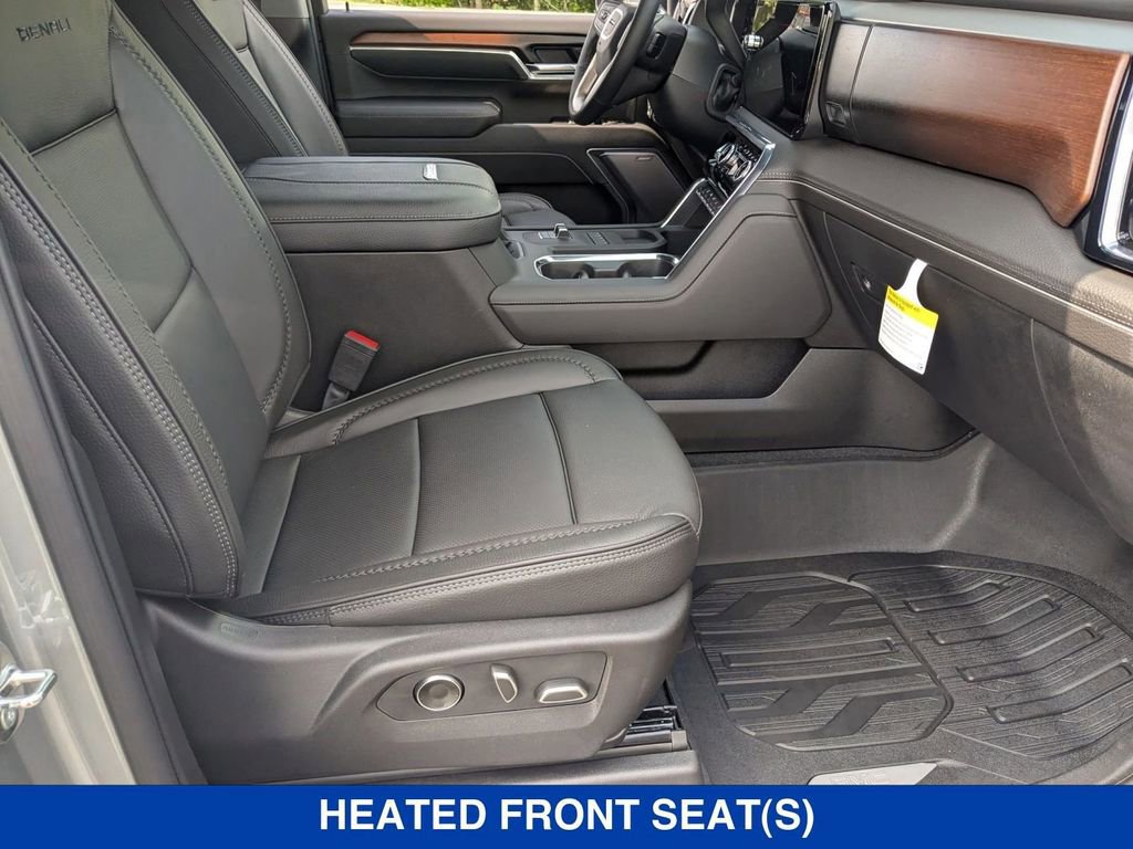 New 2025 GMC Sierra 3500 Denali w/ Denali Reserve Package image 39