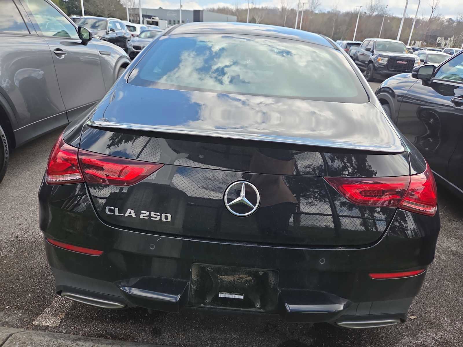 Used 2023 Mercedes-Benz CLA 250 image 3
