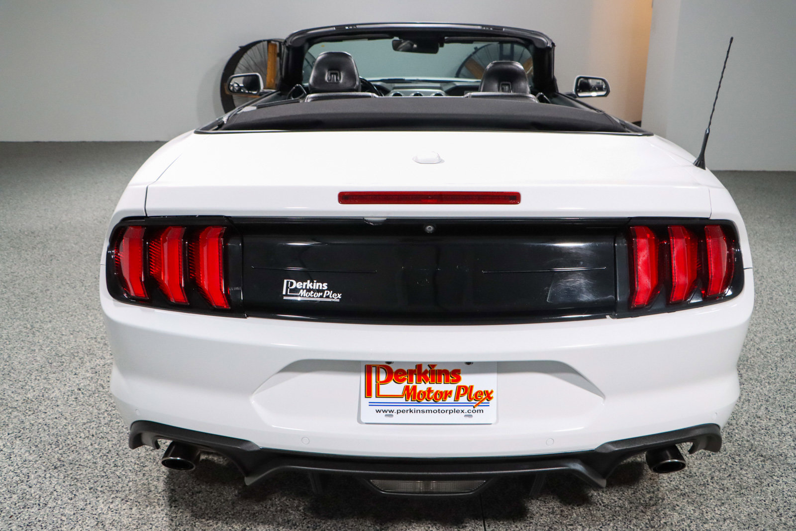 Used 2022 Ford Mustang Premium image 8