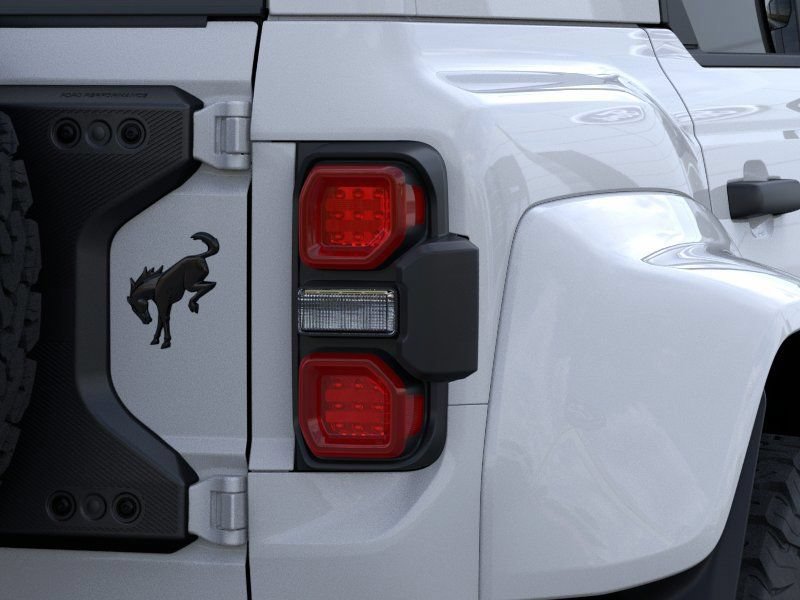 New 2026 Ford Bronco Raptor w/ Interior Carbon Fiber Pack AWD/4WD image 25