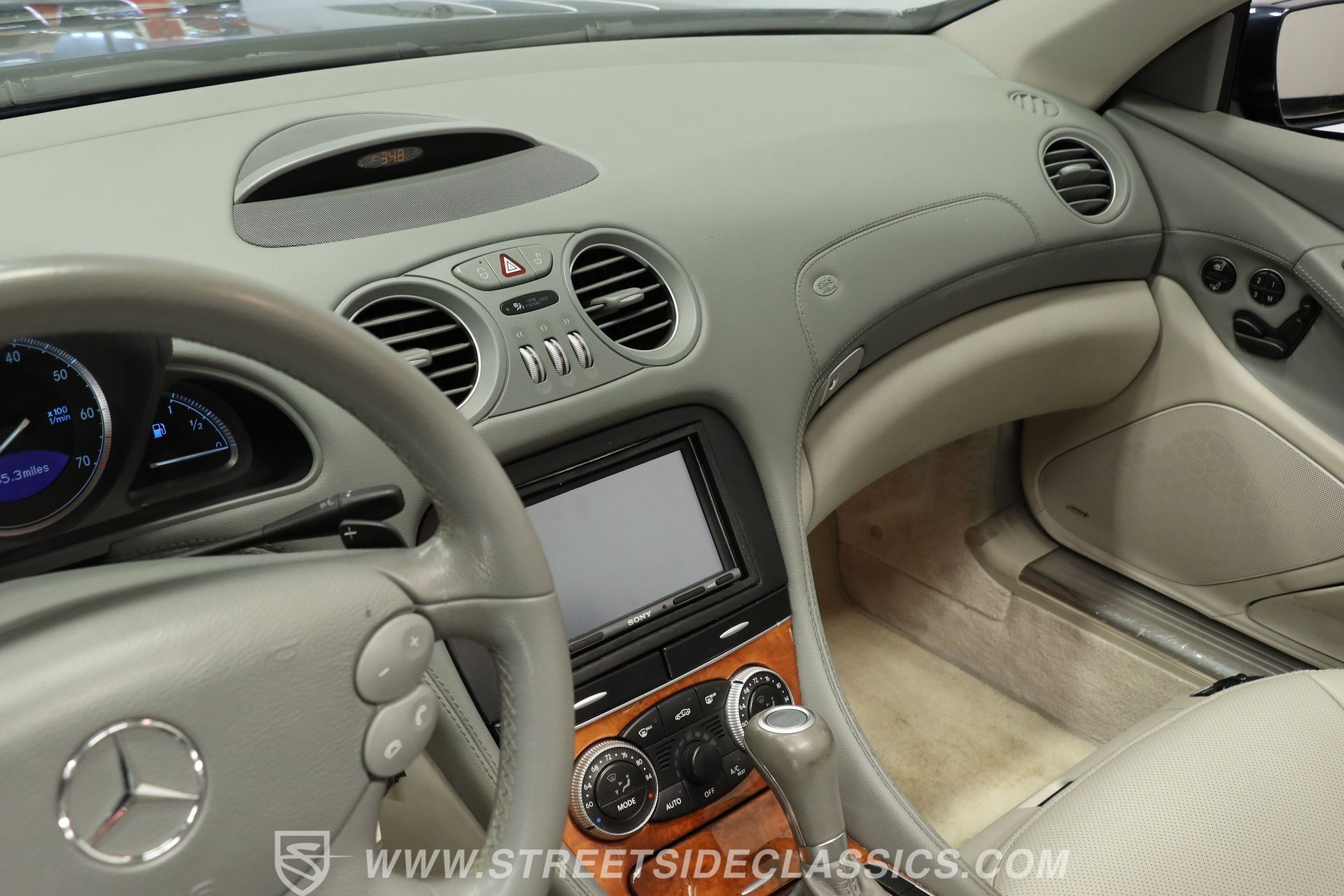 Used 2007 Mercedes-Benz SL 550 image 40