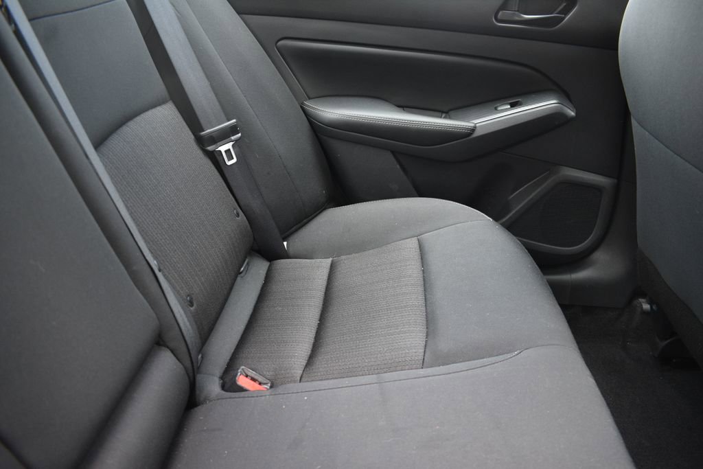 Used 2025 Nissan Altima 2.5 SV image 26