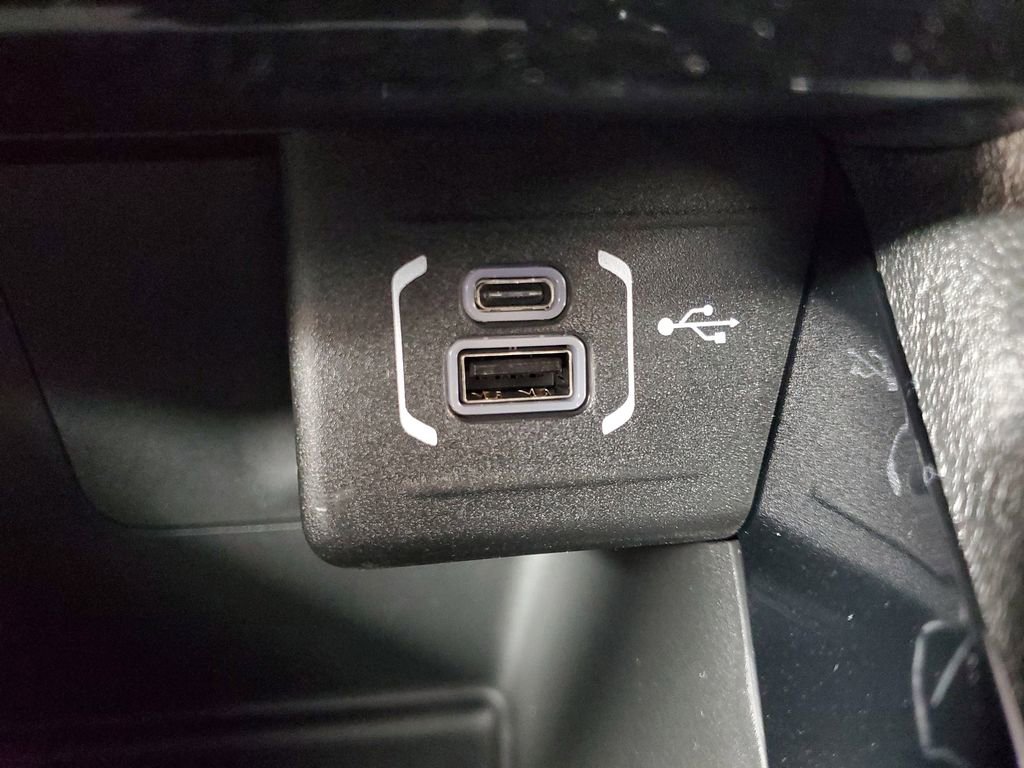New 2026 Jeep Compass Latitude image 21