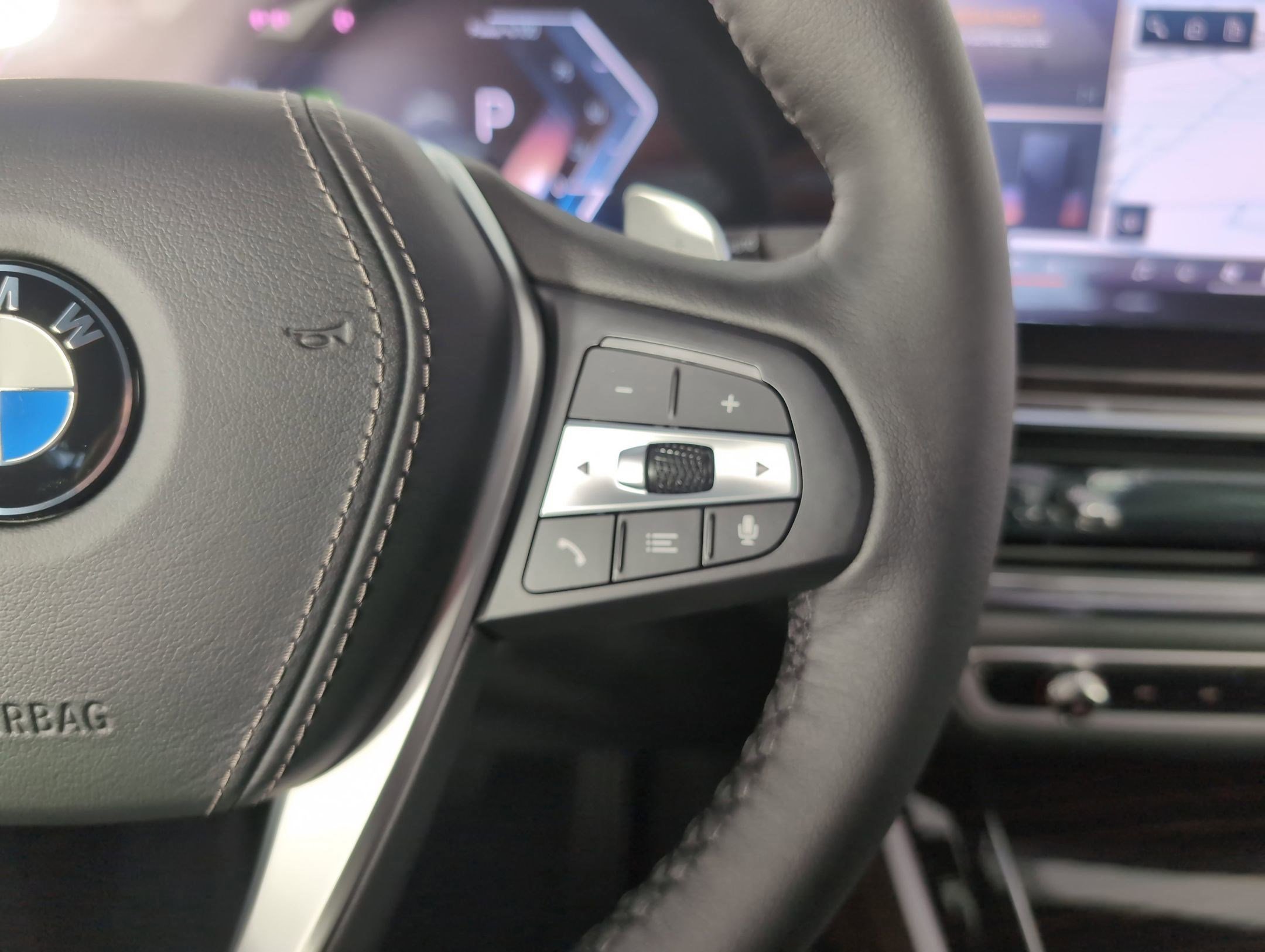 Used 2026 BMW X5 sDrive40i image 26