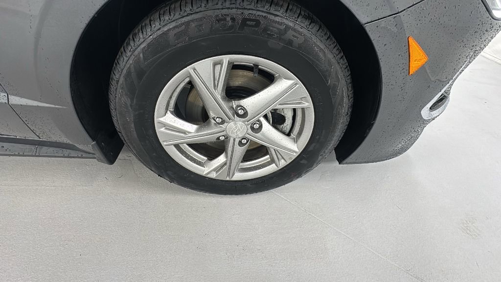 Used 2022 Hyundai Sonata SE image 9