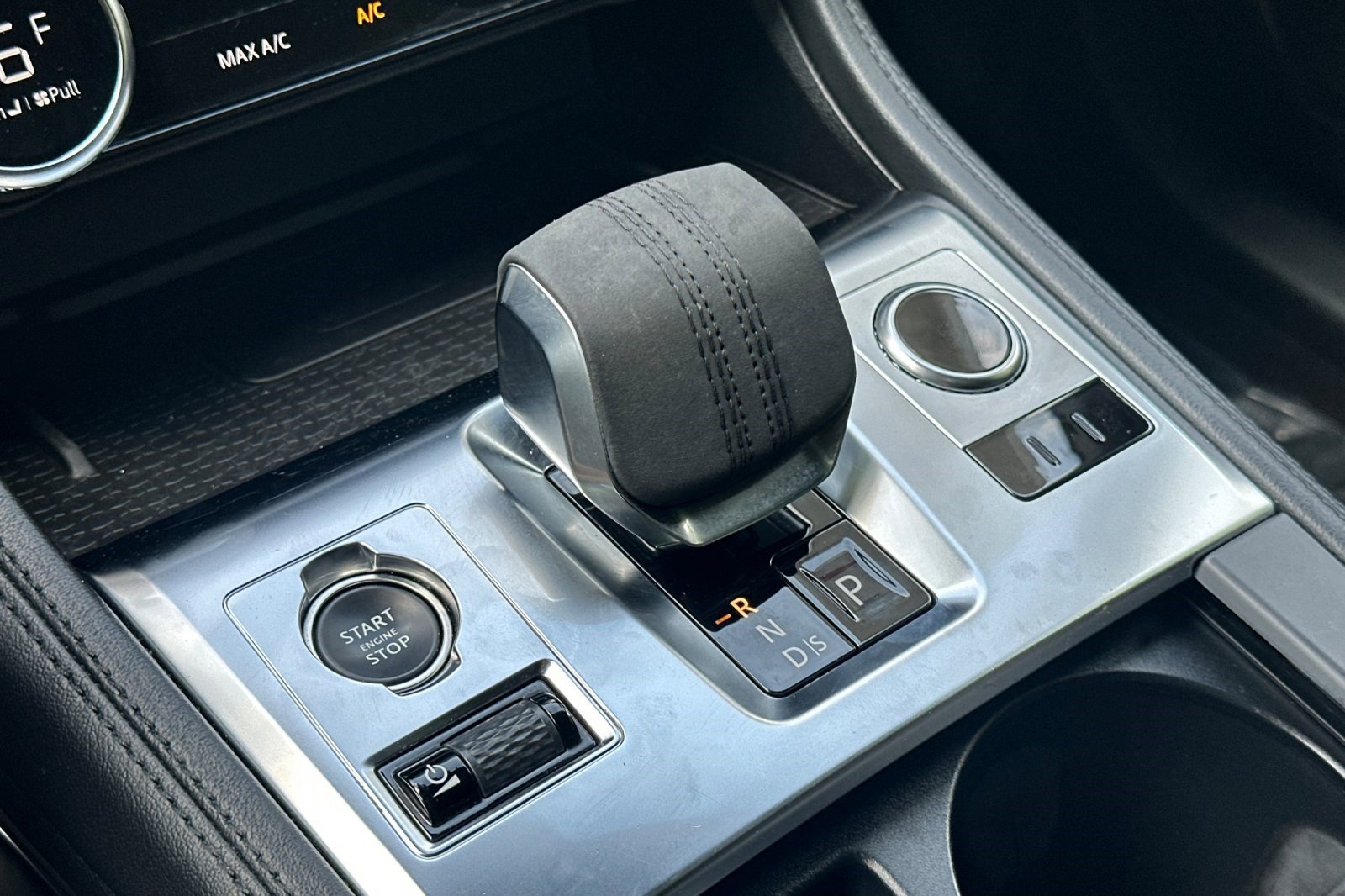 Used 2023 Jaguar F-PACE S image 24