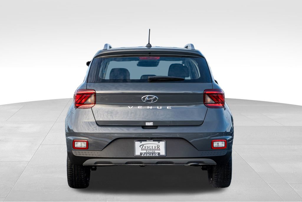 New 2026 Hyundai Venue SEL image 6