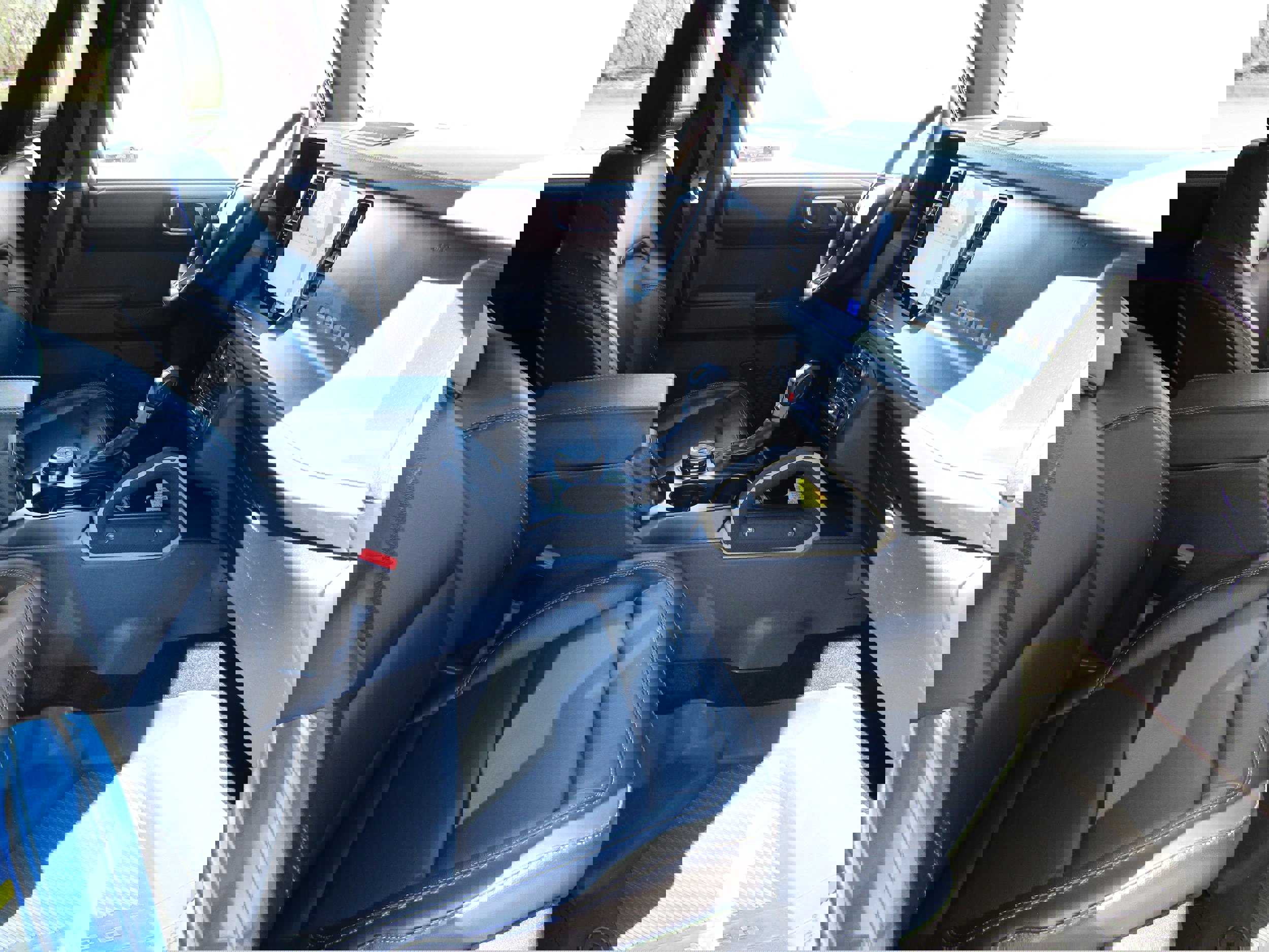 Used 2025 Ford Bronco Badlands image 20