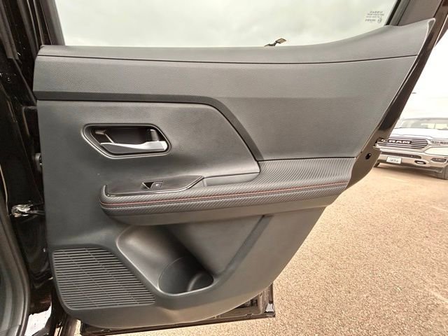 New 2025 Nissan Kicks SR w/ SR Premium Package image 41