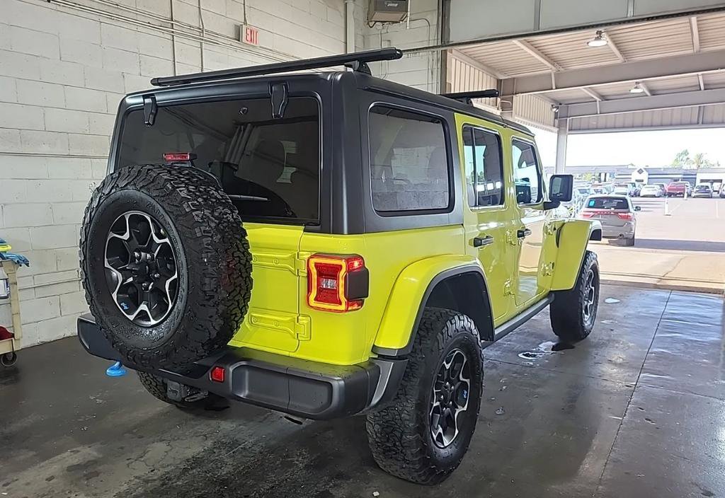 Used 2023 Jeep Wrangler Unlimited Rubicon 4xe w/ Cold Weather Group AWD/4WD image 2