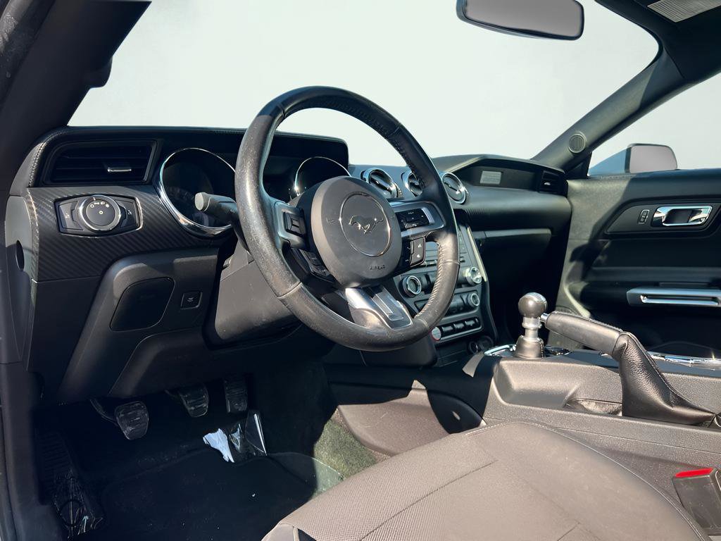 Used 2017 Ford Mustang Coupe RWD image 49