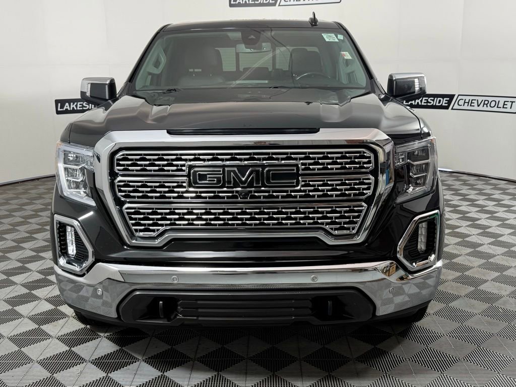 Used 2019 GMC Sierra 1500 SLT w/ SLT Premium Plus Package AWD/4WD image 9