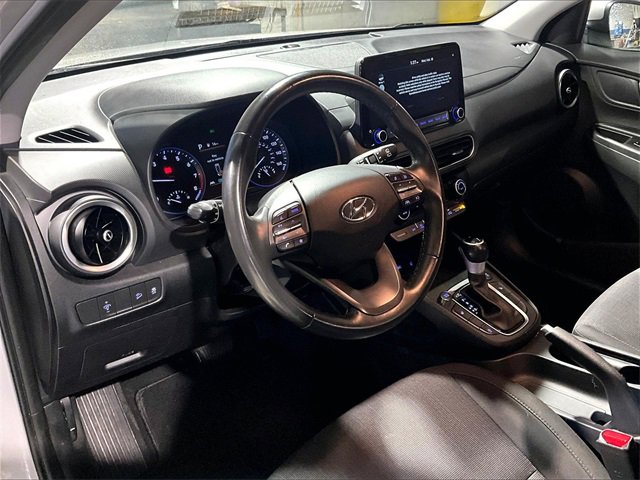 Used 2023 Hyundai Kona SEL w/ Convenience Package image 14