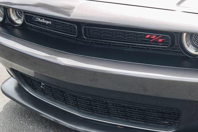 Used 2022 Dodge Challenger R/T Scat Pack w/ Shaker Package RWD image 5