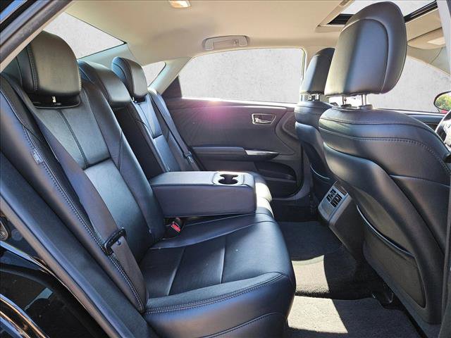 Used 2015 Toyota Avalon XLE Touring w/ Preferred Accessory Package FWD image 20