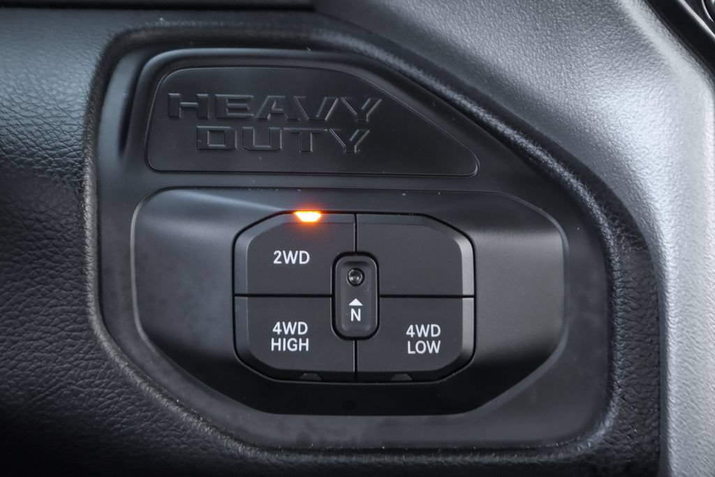 Used 2026 RAM 2500 Big Horn AWD/4WD image 34