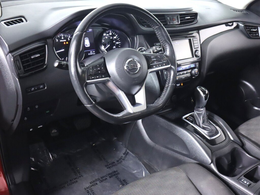 Used 2019 Nissan Rogue Sport SV w/ All-Weather Package FWD image 9
