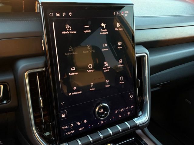 Used 2025 GMC Yukon Denali image 19