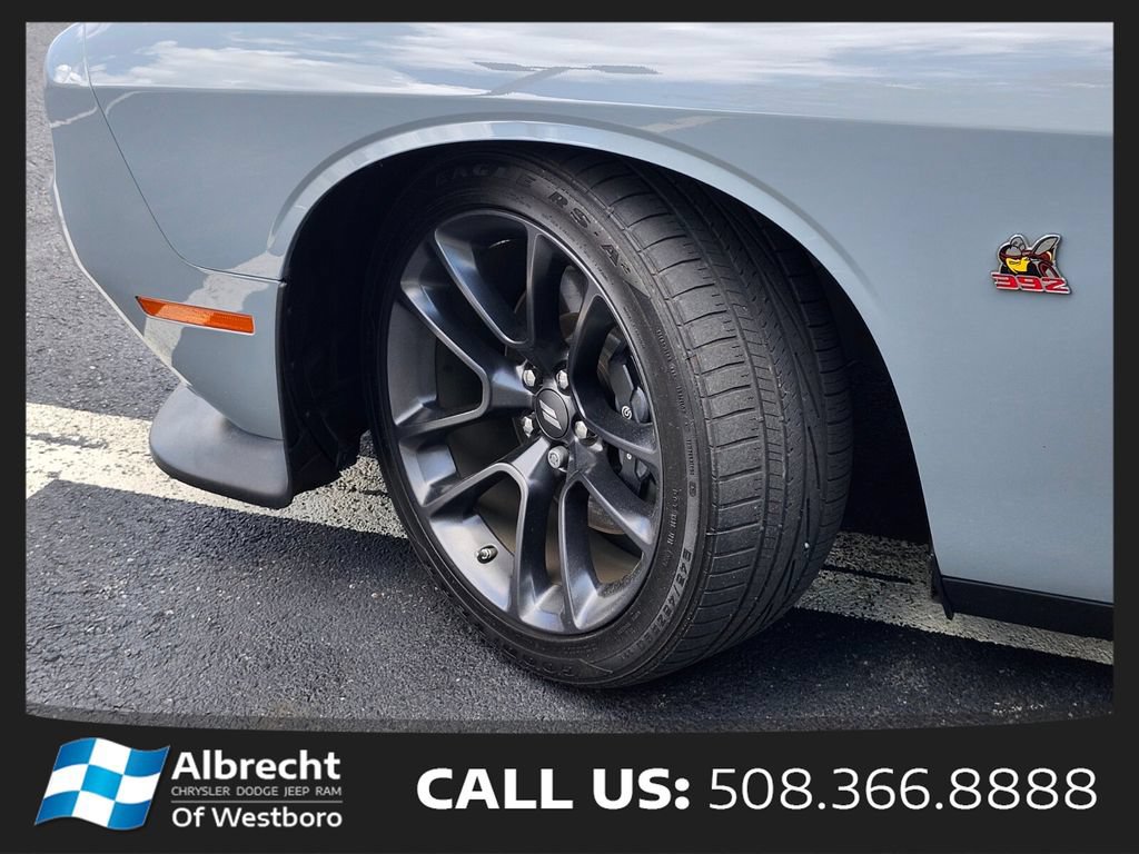 Used 2021 Dodge Challenger R/T Scat Pack RWD image 27
