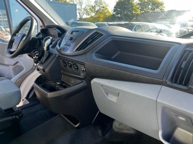 Used 2016 Ford Transit 250 130 Medium Roof RWD image 19
