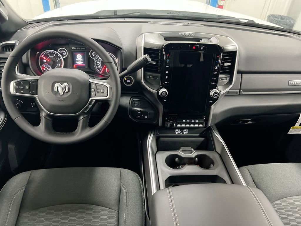 New 2026 RAM 3500 Big Horn AWD/4WD image 5