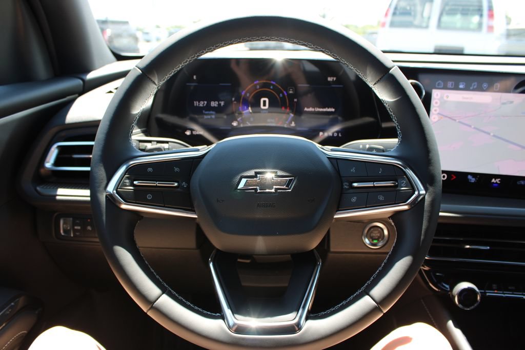 New 2026 Chevrolet Traverse LT w/ Midnight/Sport Edition FWD image 36