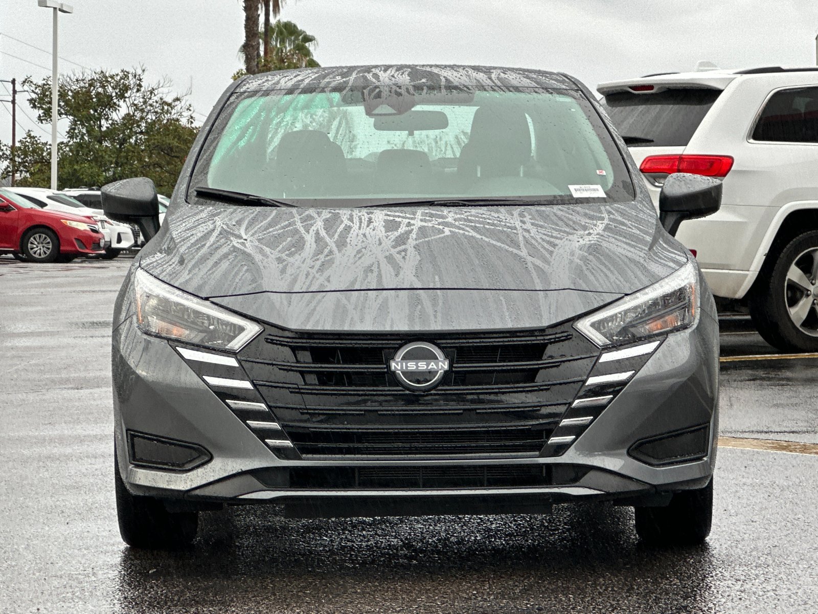Used 2025 Nissan Versa SV FWD image 7