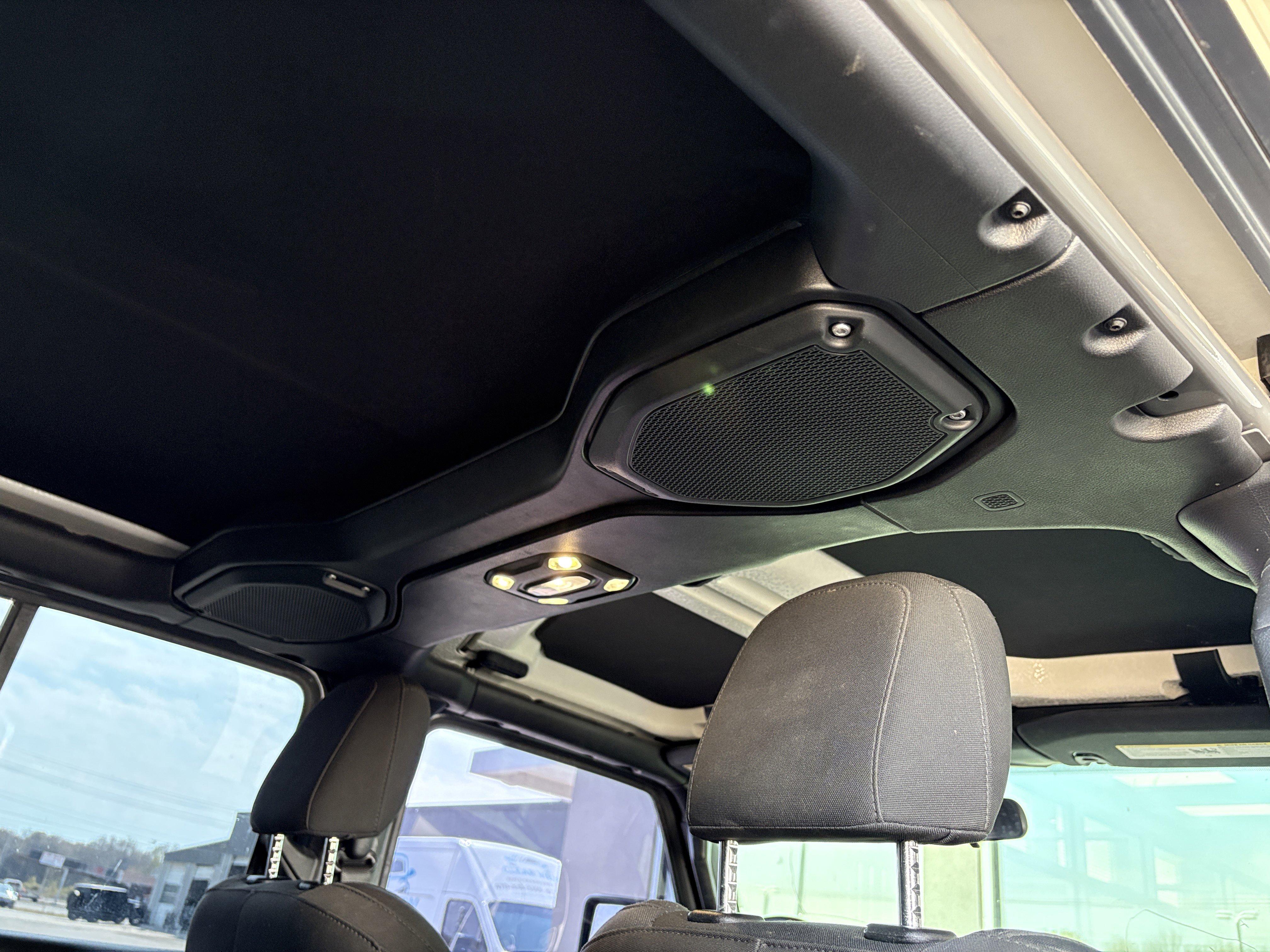 Used 2020 Jeep Wrangler Unlimited Sport S image 27