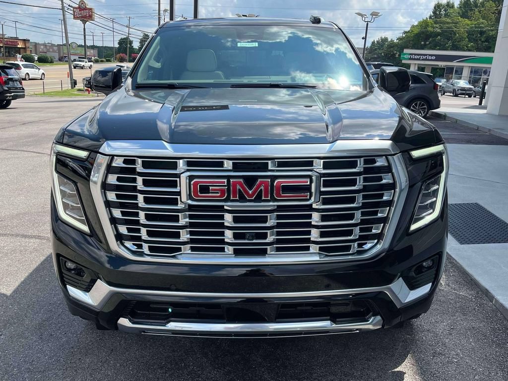 New 2026 GMC Yukon Denali w/ Sun & Power Step Package AWD/4WD image 8