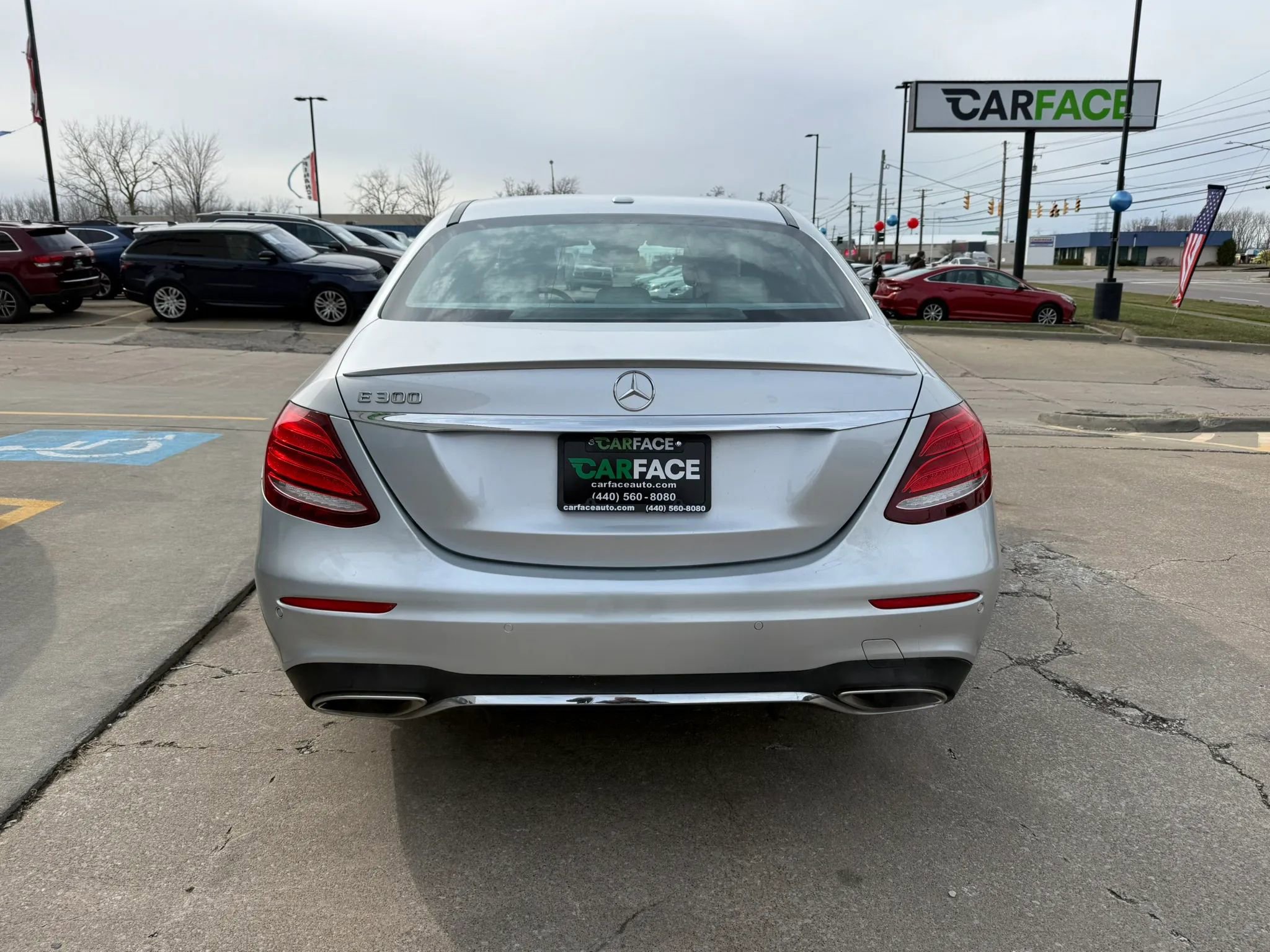 Used 2018 Mercedes-Benz E 300 image 11