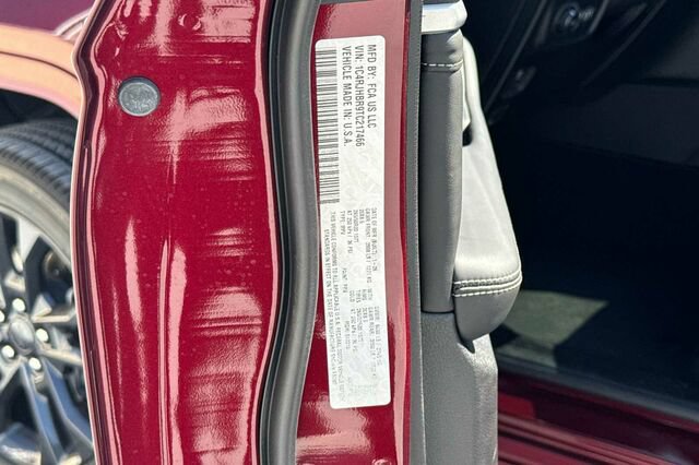 New 2026 Jeep Grand Cherokee Limited AWD/4WD image 25