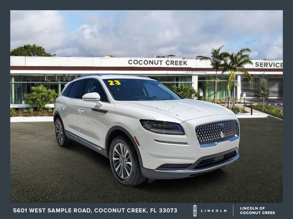 Used 2023 Lincoln Nautilus FWD w/ Premium Package