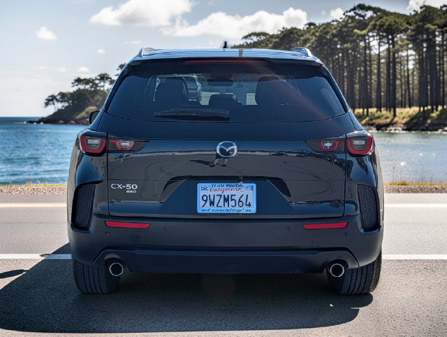 Used 2026 MAZDA CX-50 AWD 2.5 S w/ Preferred Pkg image 6