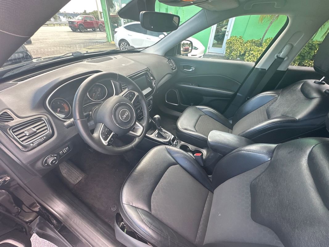 Used 2018 Jeep Compass Altitude w/ Popular Equipment Group image 11